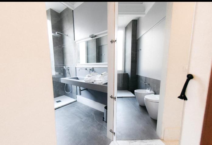 Ace Rooms Luxury B&Bレッジョ・ディ・カラブリア エクステリア 写真