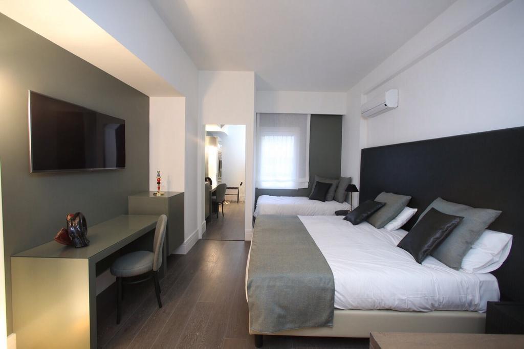 Ace Rooms Luxury B&Bレッジョ・ディ・カラブリア 部屋 写真